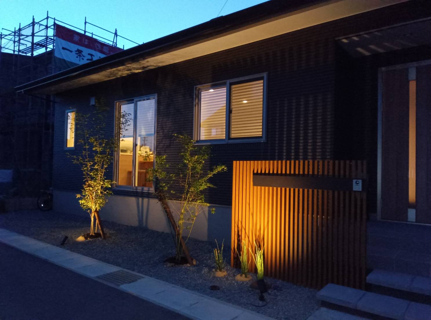 三重県,アポア,外構,外観夜