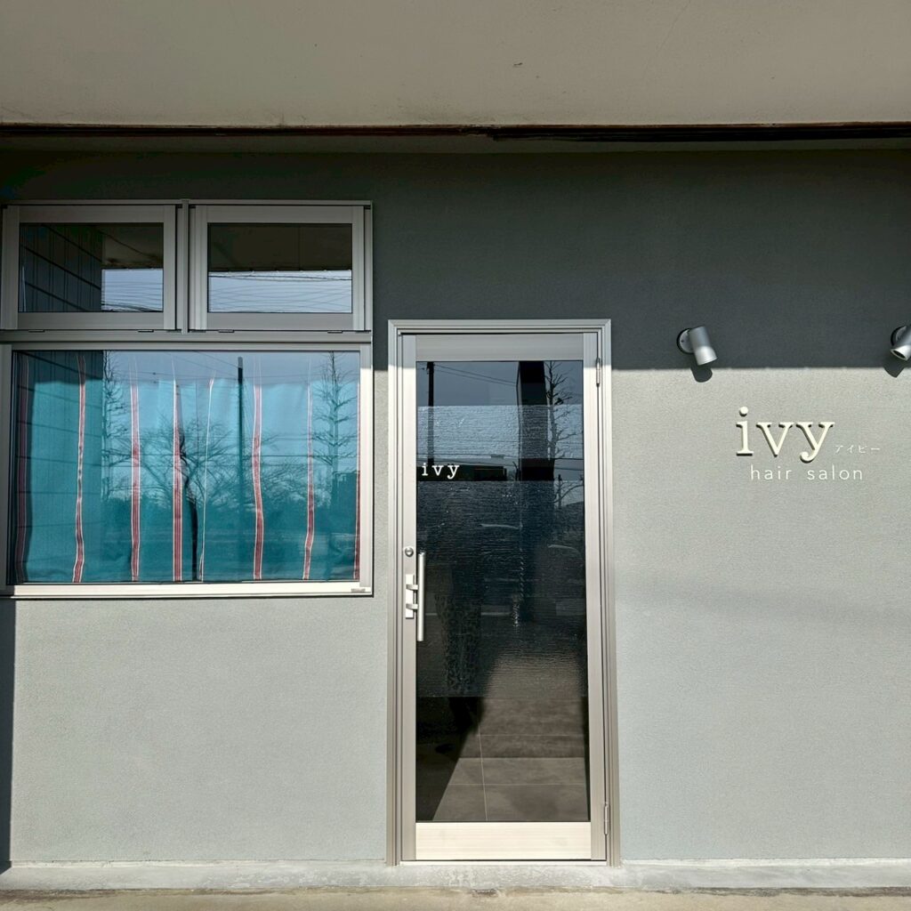 マーブル模様とやわらかな光に包まれたヘアサロン「ivy」様　ー三重県鈴鹿市ー