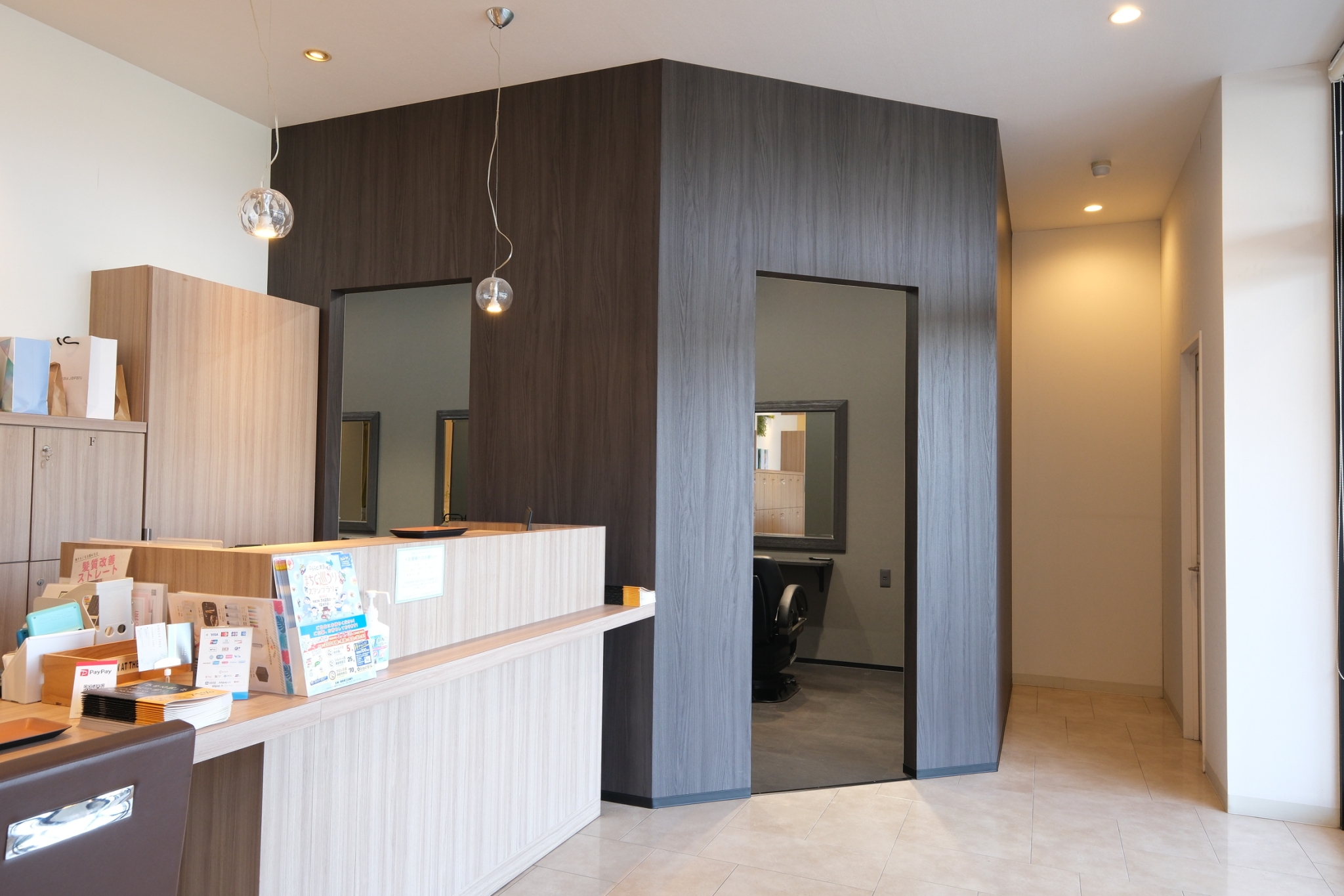 三重県,アポア,店舗,店内