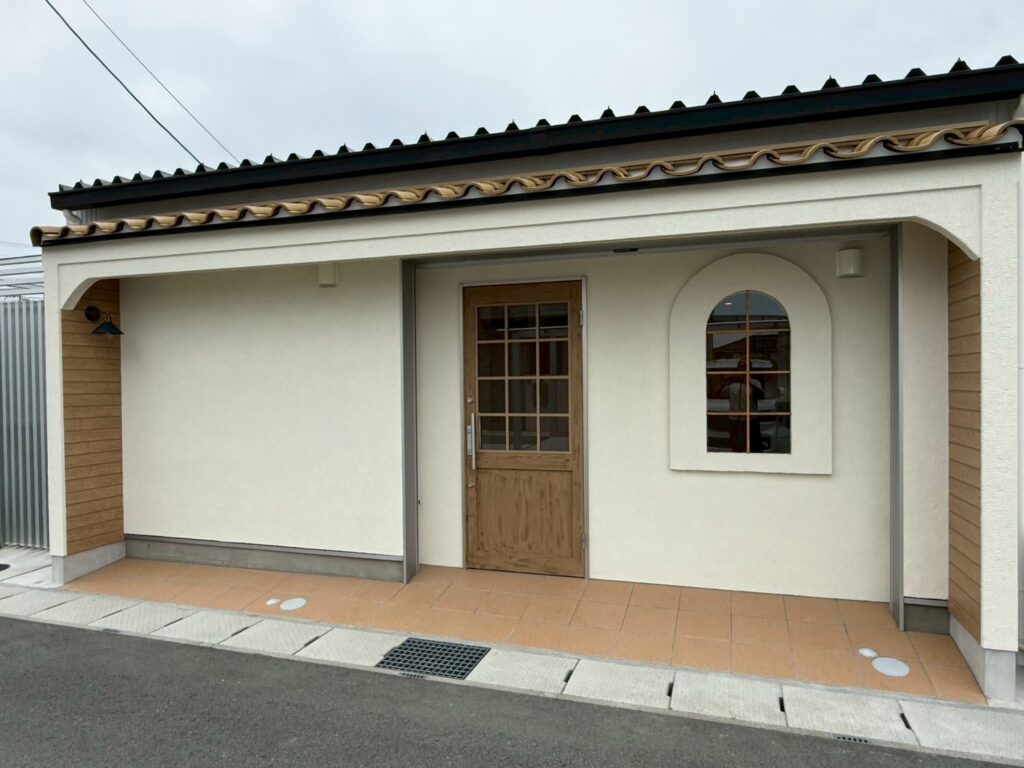 猫たちが自由気ままに過ごせる場のある「株式会社三重総合コンサルタント」様　－三重県松阪市ー