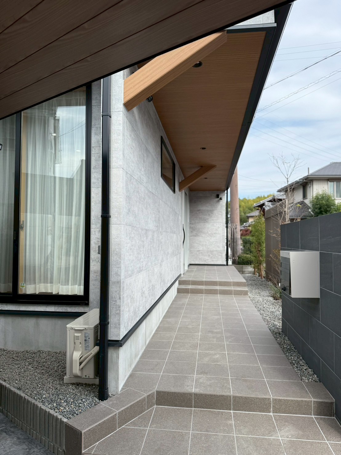 三重県,アポア,外構,玄関2