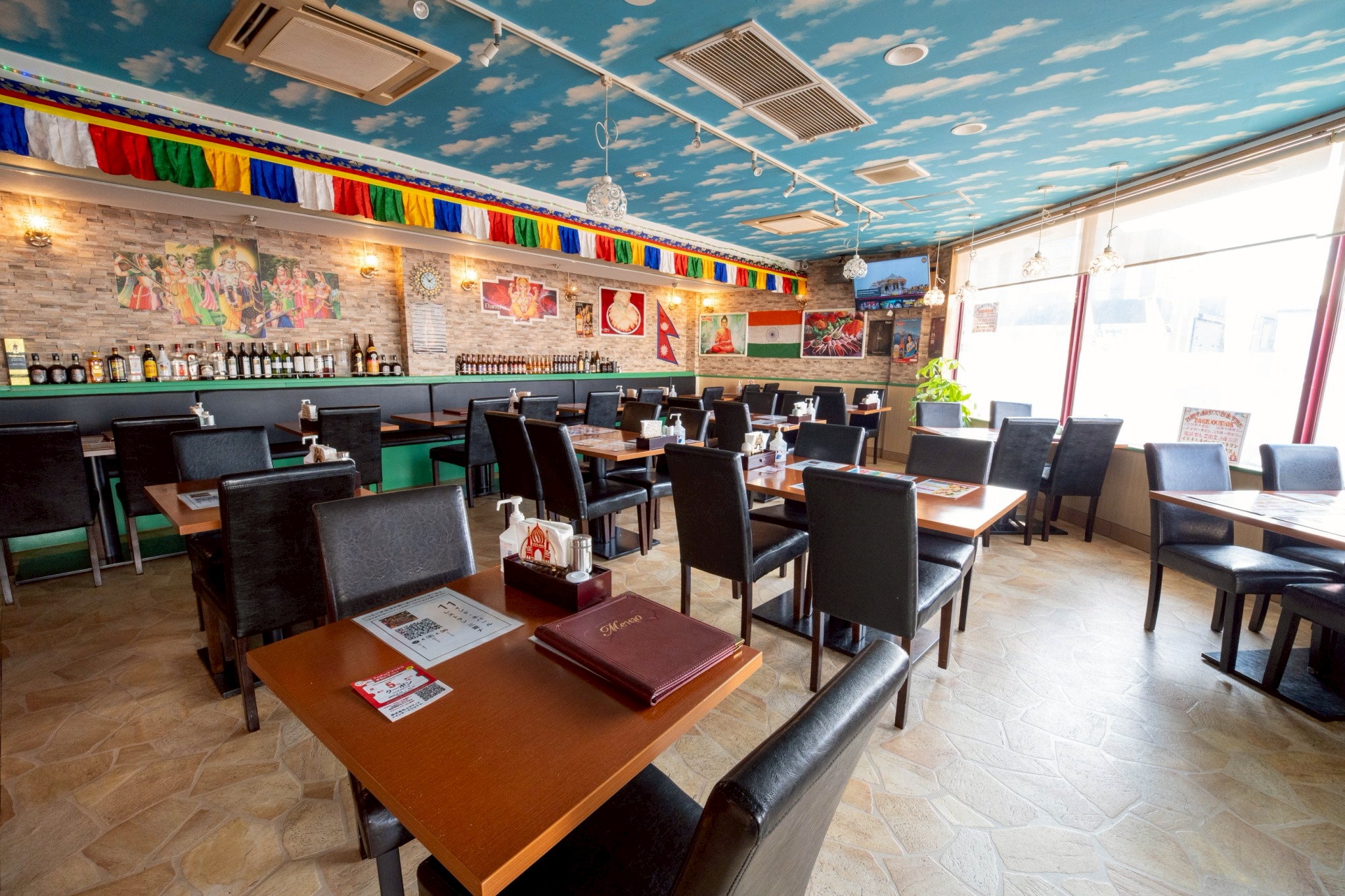 三重県,アポア,店舗,店内2