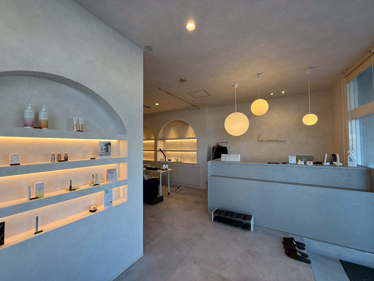 三重県,アポア,店舗,店内