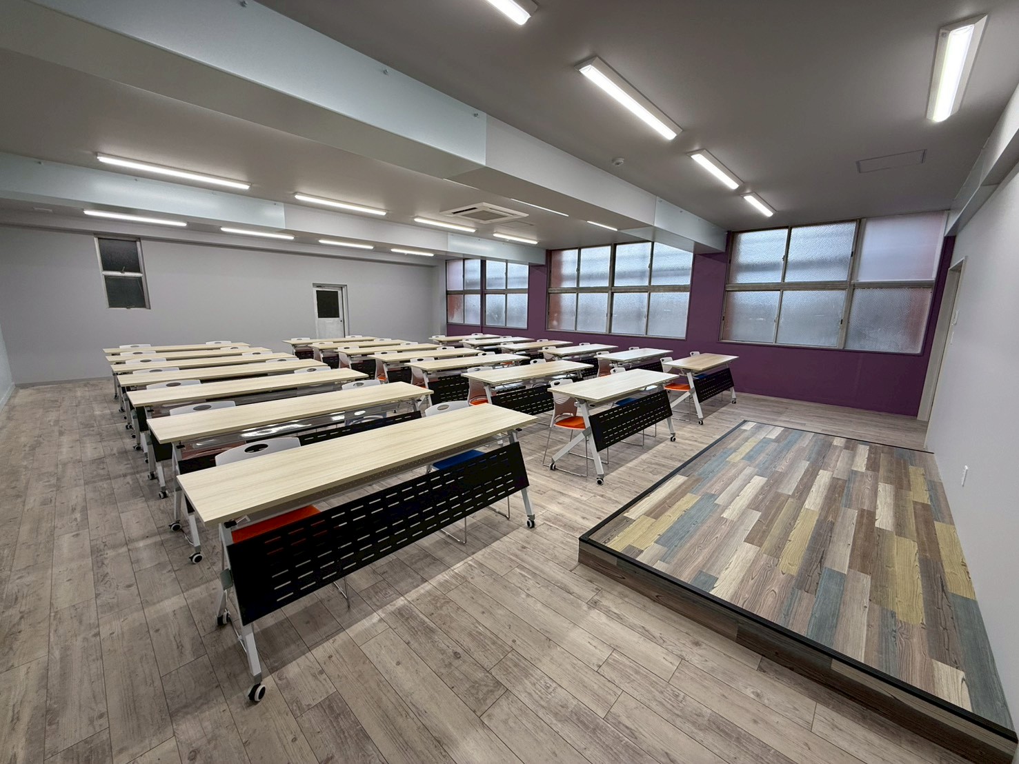 三重県,アポア,学校,教室3